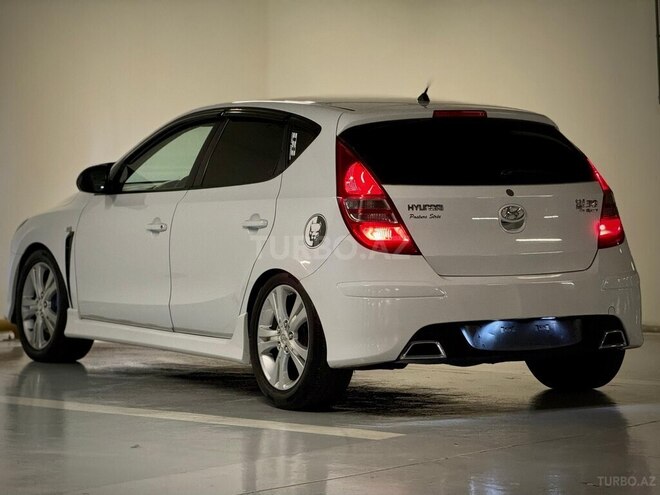 Hyundai i30 2009, 280,000 km - 1.6 л - Gəncə
