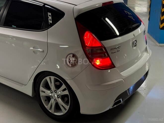 Hyundai i30 2009, 280,000 km - 1.6 л - Gəncə