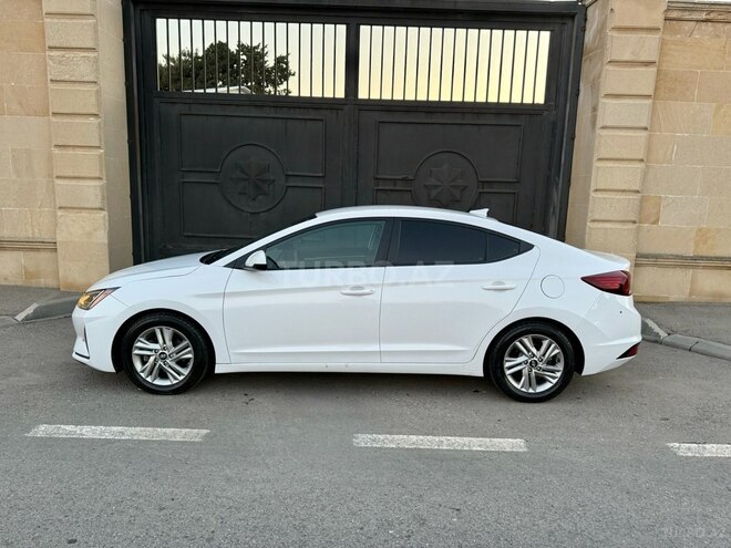 Hyundai Elantra 2020, 28,000 km - 2.0 л - Bakı