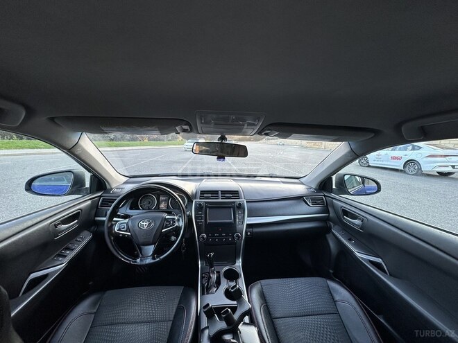 Toyota Camry-4