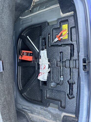 Toyota Camry-13