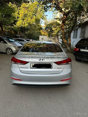Hyundai Avante 2015, 155,000 km - 1.6 л - Bakı