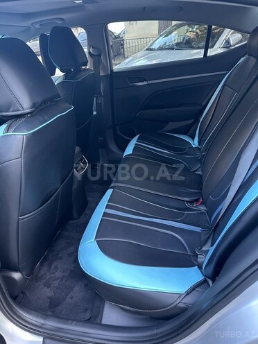 Hyundai Avante 2015, 155,000 km - 1.6 л - Bakı
