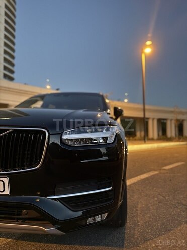 Volvo XC90-3