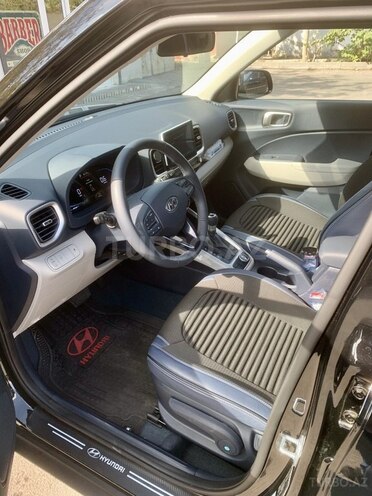 Hyundai Venue 2023, 1,795 km - 1.6 л - Bakı