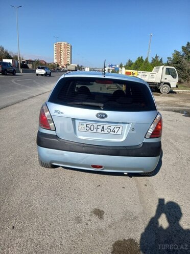 Kia Rio 2006, 290,000 km - 1.4 l - Bakı