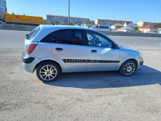Kia Rio 2006, 290,000 km - 1.4 l - Bakı