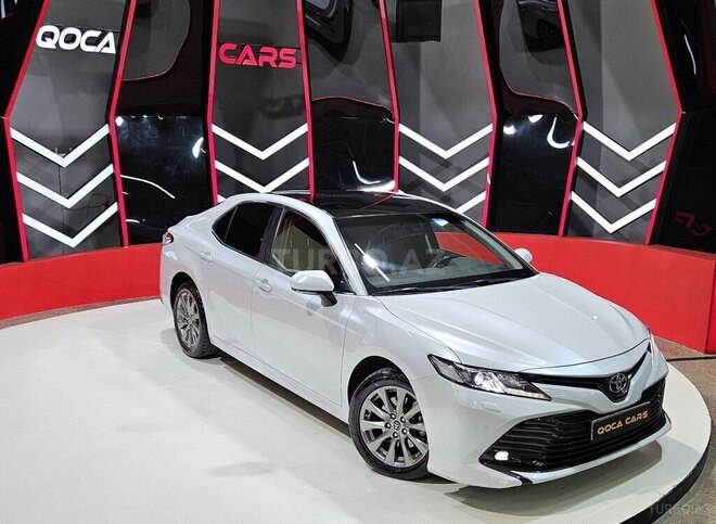 Toyota Camry-7