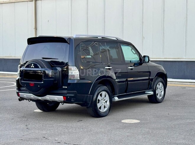 Mitsubishi Pajero 2008, 192,000 km - 3.0 l - Bakı