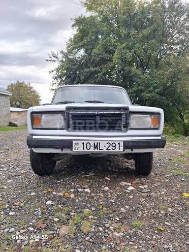 LADA (VAZ) 2107 2004, 200,000 km - 1.6 l - Qax