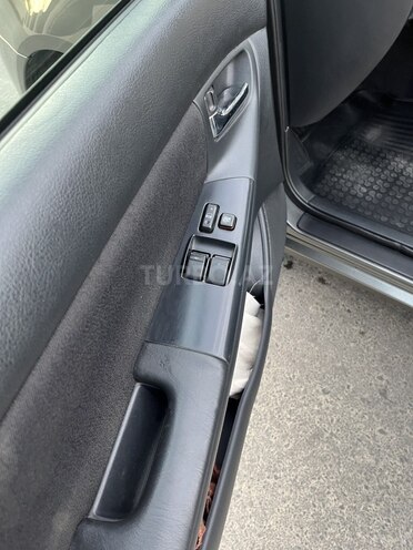 Toyota Corolla 2006, 254,000 km - 1.4 l - Bakı