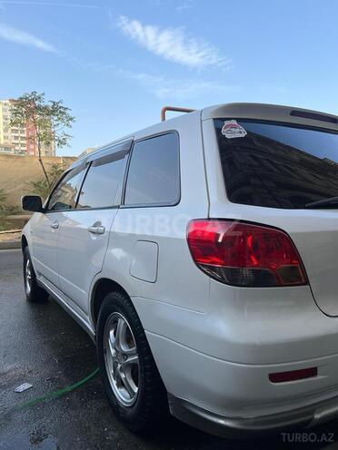 Mitsubishi Airtrek 2003, 296,477 km - 2.0 l - Bakı