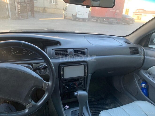 Toyota Camry 2001, 300,000 km - 2.2 l - Bakı