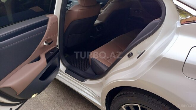 Lexus ES 250 2022, 2,500 km - 2.5 l - Bakı