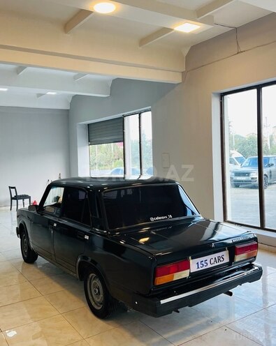 LADA (VAZ) 2107-4