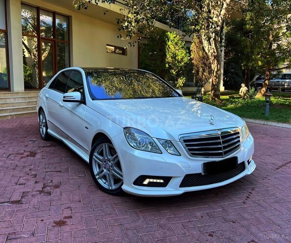 Mercedes E 250 2011, 224,500 km - 1.8 l - Bakı