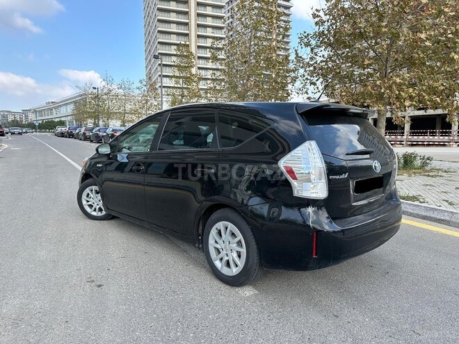 Toyota Prius V 2012, 204,387 km - 1.8 l - Bakı