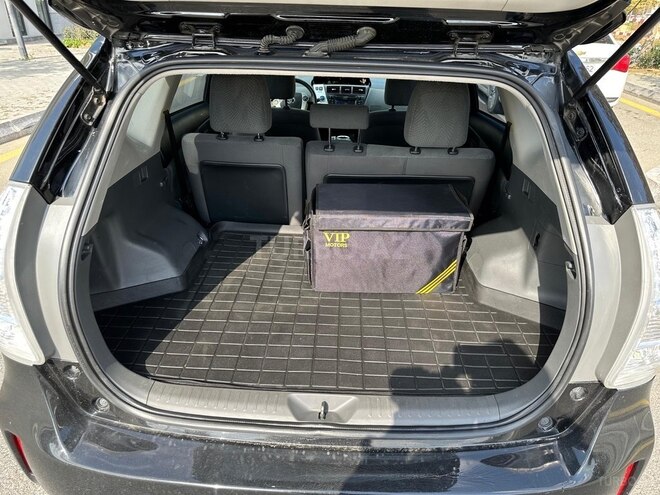 Toyota Prius V 2012, 204,387 km - 1.8 l - Bakı