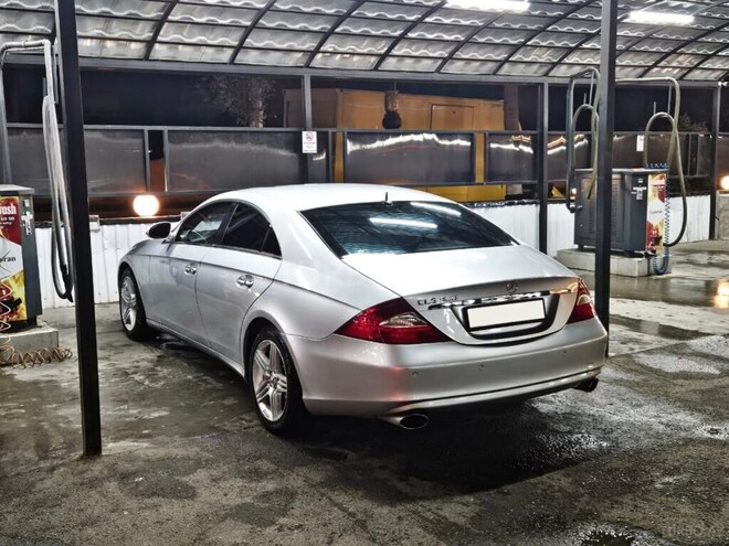 Mercedes CLS 350 2005, 223,000 km - 3.5 l - Bakı