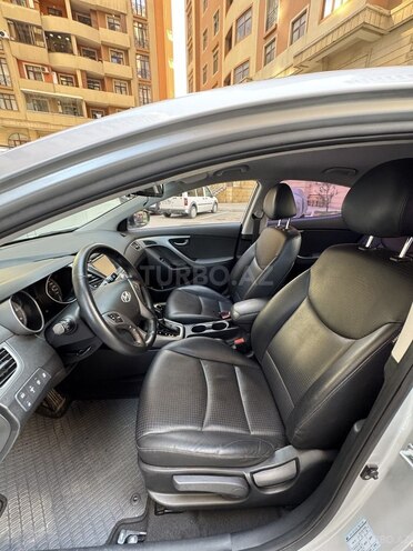 Hyundai Avante 2015, 83,935 km - 1.6 l - Bakı