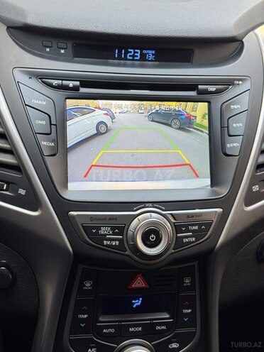 Hyundai Avante 2015, 83,935 km - 1.6 l - Bakı