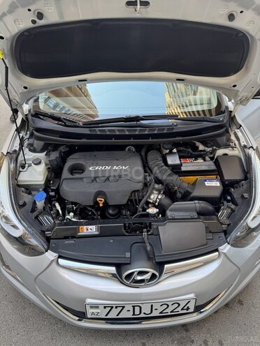 Hyundai Avante 2015, 83,935 km - 1.6 l - Bakı