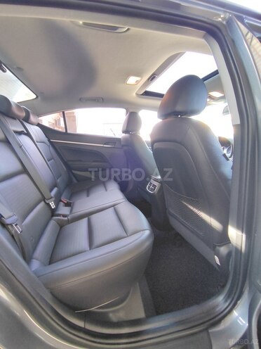 Hyundai Avante 2016, 177,500 km - 1.6 l - Bakı