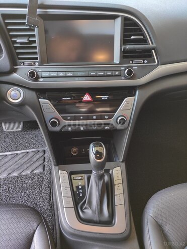 Hyundai Avante 2016, 177,500 km - 1.6 l - Bakı