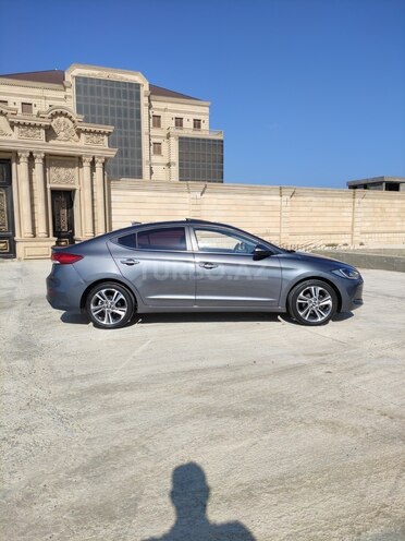 Hyundai Avante 2016, 177,500 km - 1.6 l - Bakı