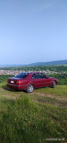 Mercedes C 200 1994, 50,000 km - 2.0 л - Quba