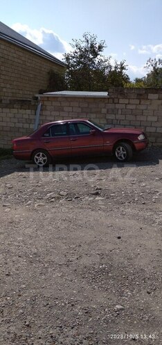 Mercedes C 200 1994, 50,000 km - 2.0 л - Quba