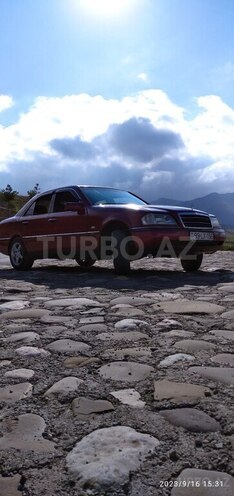 Mercedes C 200 1994, 50,000 km - 2.0 л - Quba