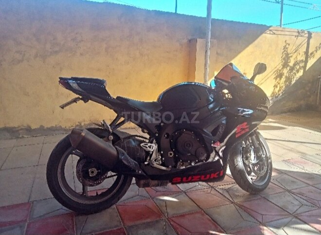 Suzuki  2011, 23,000 km - 0.6 l - Bakı