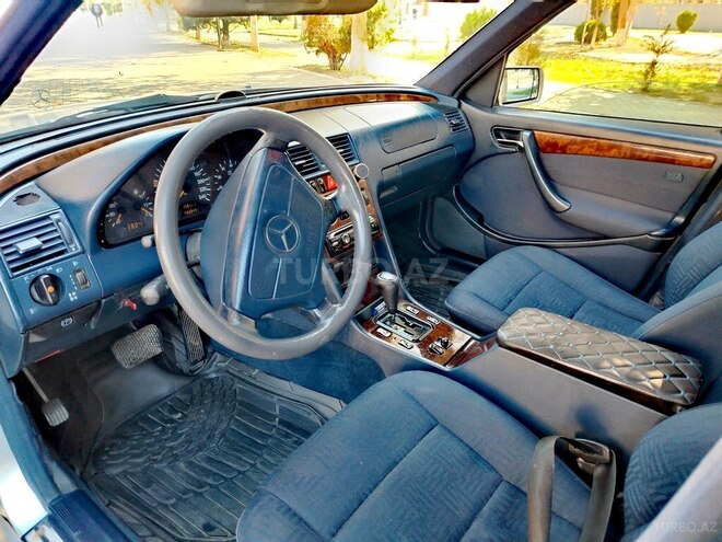 Mercedes C 200 1998, 327,000 km - 2.0 l - İmişli