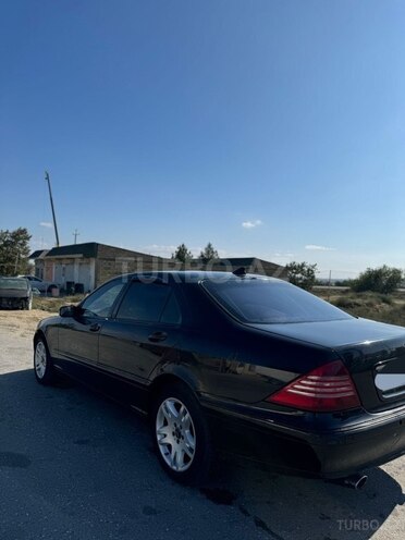 Mercedes S 320-4