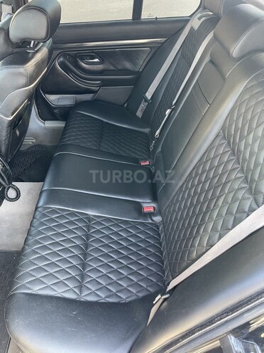 BMW 528 2000, 287,000 km - 2.8 l - Bakı