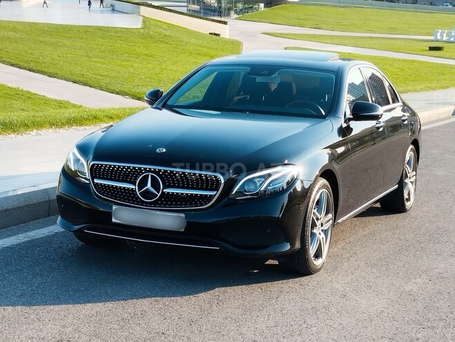 Mercedes E 220 d 2018, 140,000 km - 2.2 л - Bakı