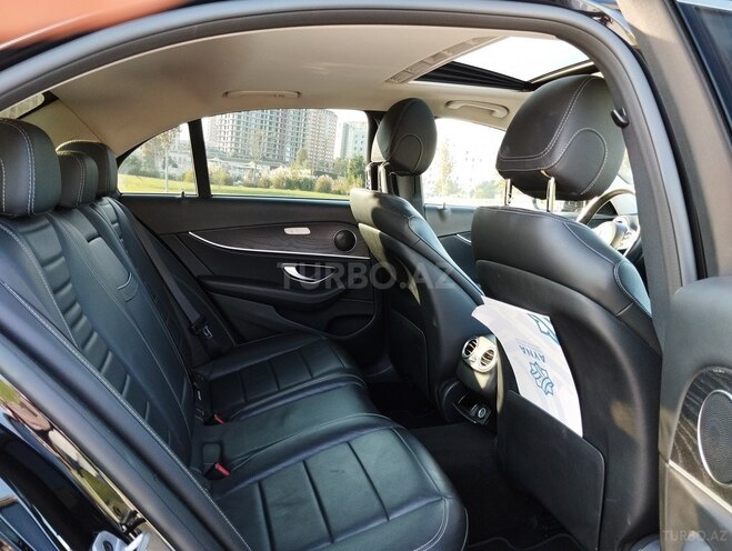 Mercedes E 220 d 2018, 140,000 km - 2.2 л - Bakı