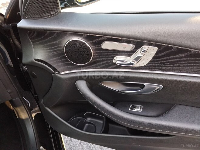 Mercedes E 220 d 2018, 140,000 km - 2.2 л - Bakı