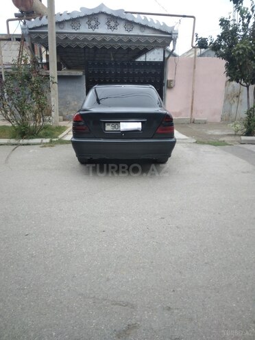 Mercedes C 200 d 1994, 356,782 km - 2.0 л - Salyan