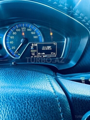 Toyota Corolla Fielder 2018, 100,000 km - 1.5 л - Bakı