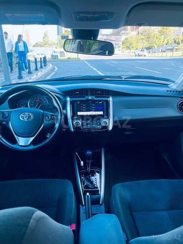 Toyota Corolla Fielder 2018, 100,000 km - 1.5 л - Bakı