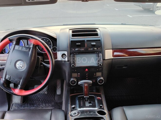 Volkswagen Touareg 2004, 281,000 km - 3.2 л - Bakı