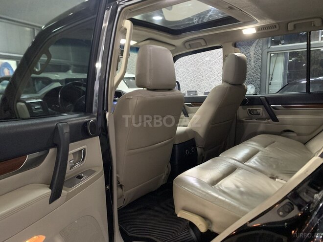 Mitsubishi Pajero 2007, 211,000 km - 3.8 l - Bakı