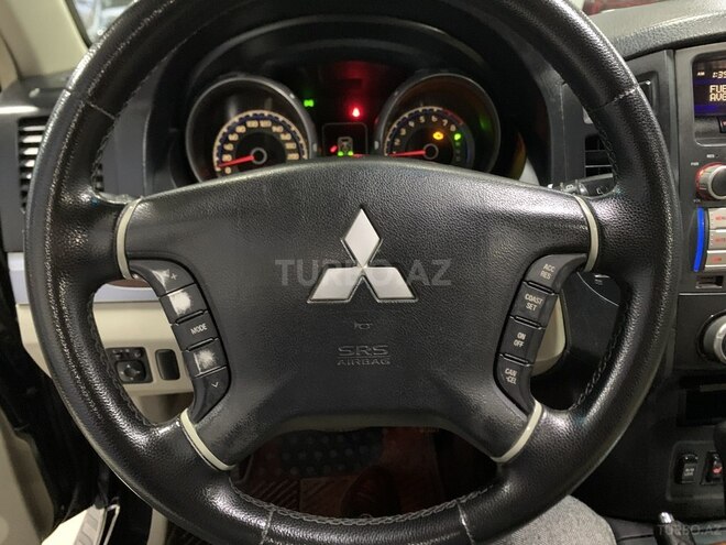 Mitsubishi Pajero 2007, 211,000 km - 3.8 l - Bakı