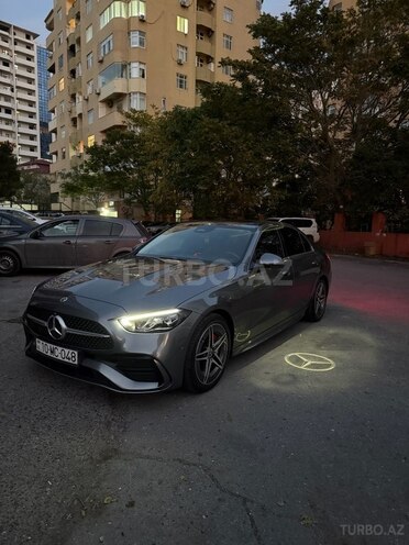 Mercedes  2022, 55,000 km - 1.5 л - Bakı