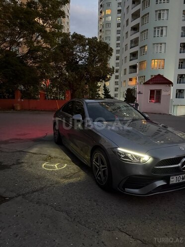Mercedes  2022, 55,000 km - 1.5 л - Bakı