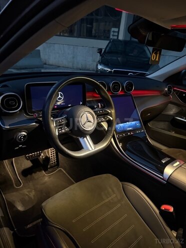 Mercedes  2022, 55,000 km - 1.5 л - Bakı