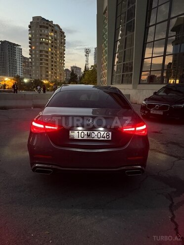 Mercedes  2022, 55,000 km - 1.5 л - Bakı