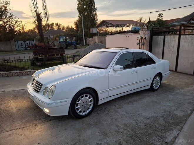 Mercedes E 270 2000, 670,000 km - 2.7 l - Sabirabad